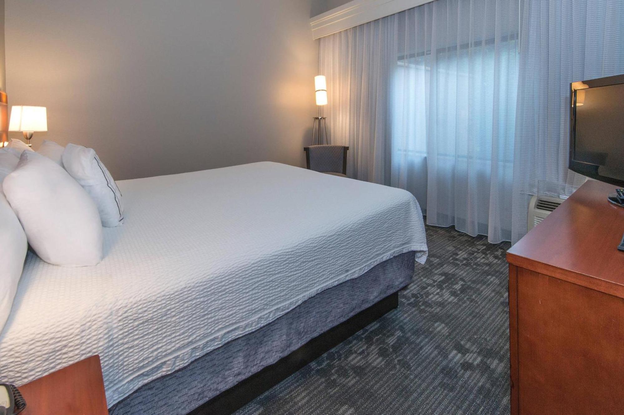 Courtyard By Marriott Albany Hotel Ngoại thất bức ảnh